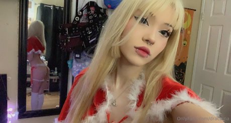 Dracuina エロティックなポルノスター 画像