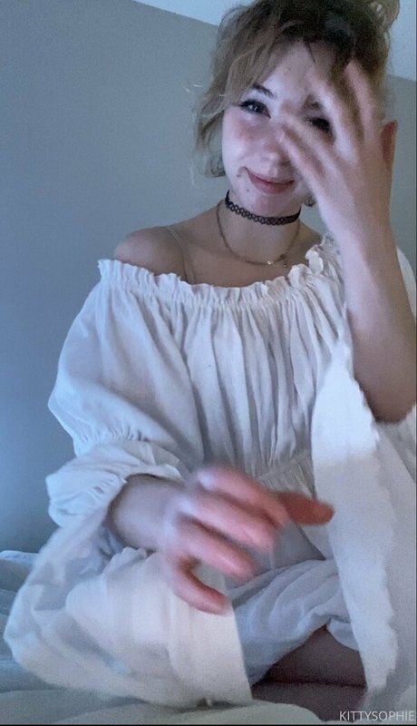 KittySophie 美しい女優 画像