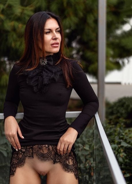 Elena Ptena 完璧なモデル 画像