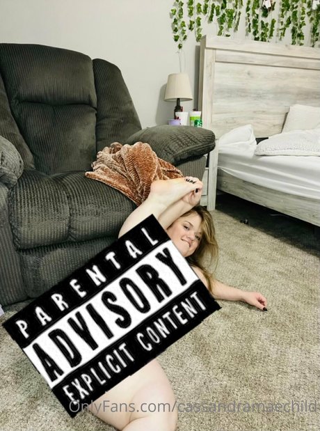 Cassandra Mae Davis モデル 画像