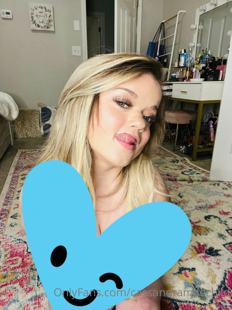Cassandra Mae Davis 高品質モデル 画像