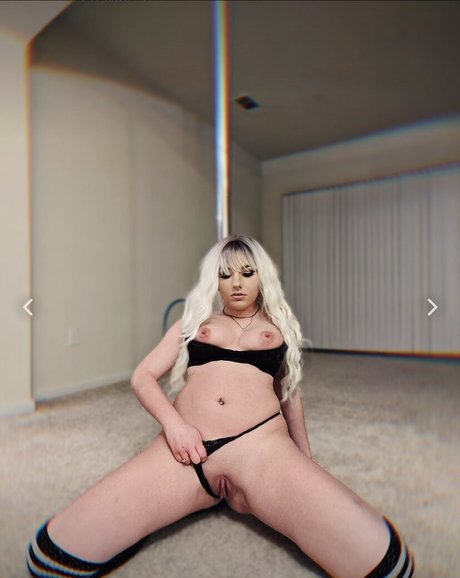Charlotte Euphoria 素敵なモデル 画像