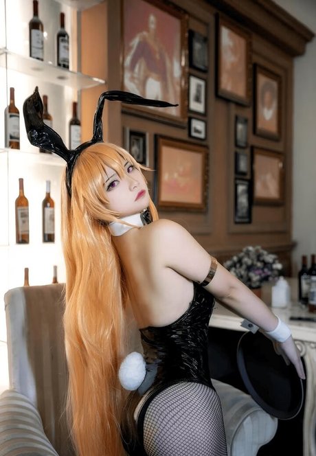 Yimiaojun Nya 素敵な女優 画像