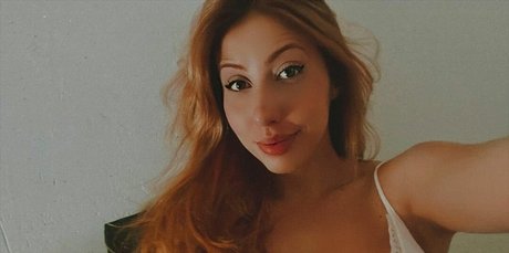 Leya Emanuelly アートモデル 写真
