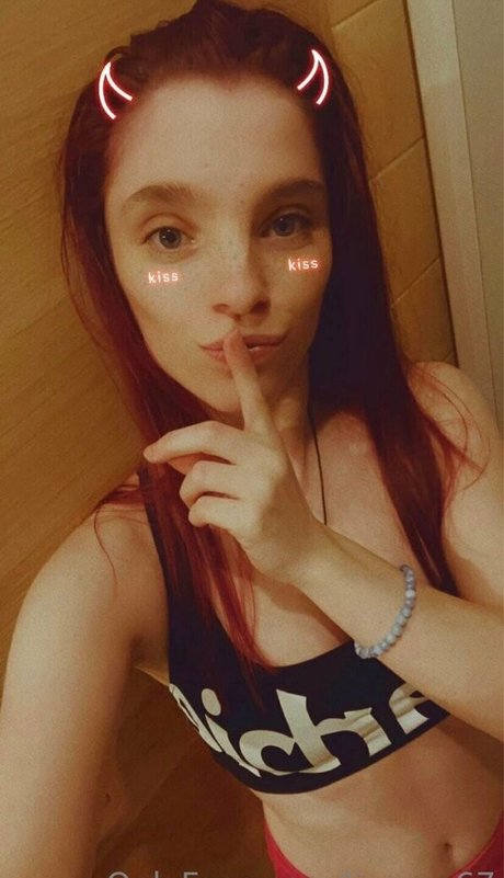Oceane Licorne ポルノスター パーフェクト 画像