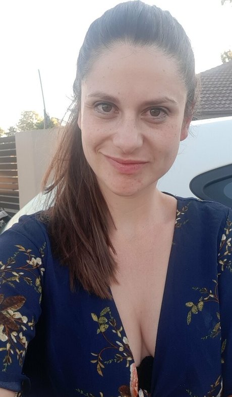 aussielilyfox ホットなポルノスター 画像