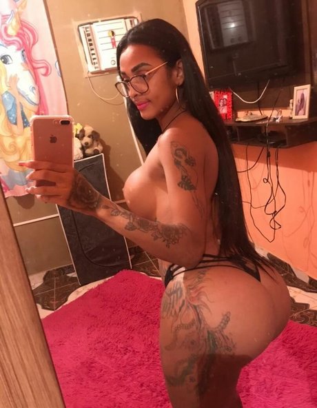 Rutielly Zagner トップ女優 ギャラリー