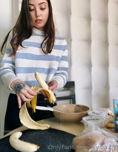 ivy ba by 高品質スター ギャラリー