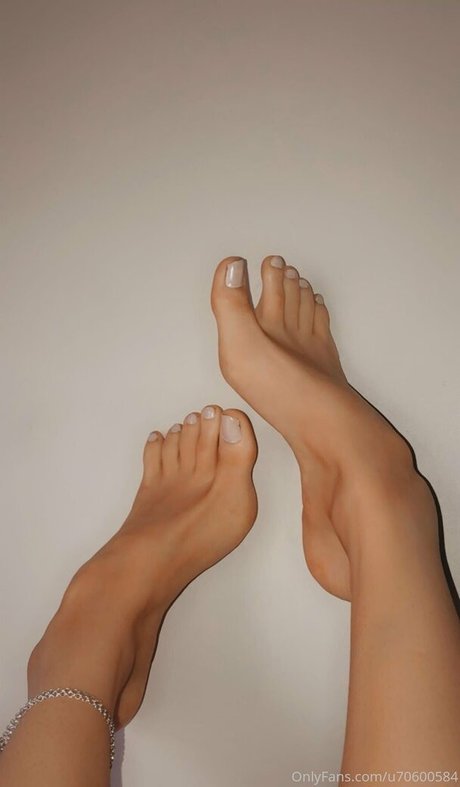 unigirlfeet セクシーモデル 写真