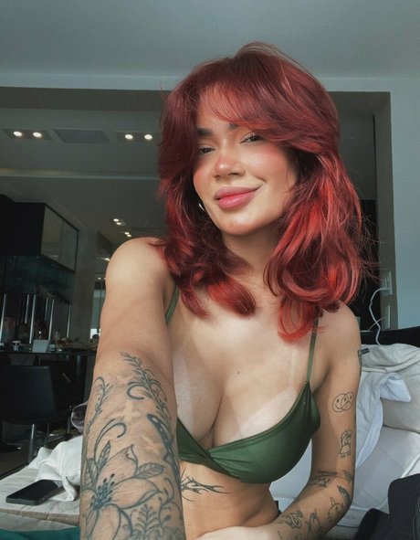 Lara Silva ヌード女優 ギャラリー