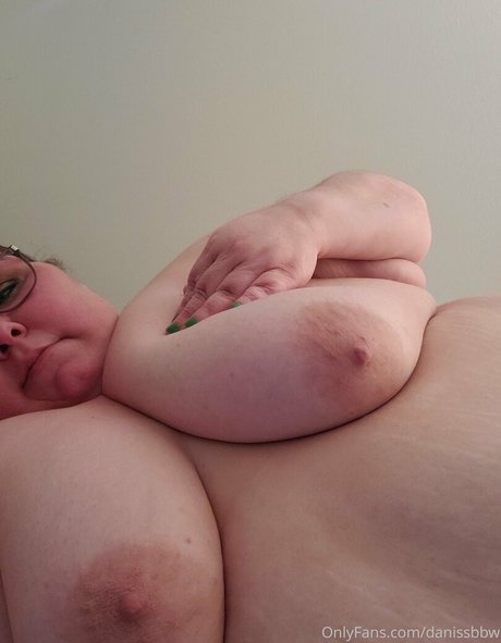 danissbbw ポルノモデル 画像