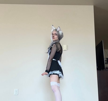 Awkspew roo2 ヌード女優 写真