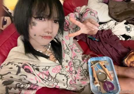cyber0v0 エロティックなスター 写真