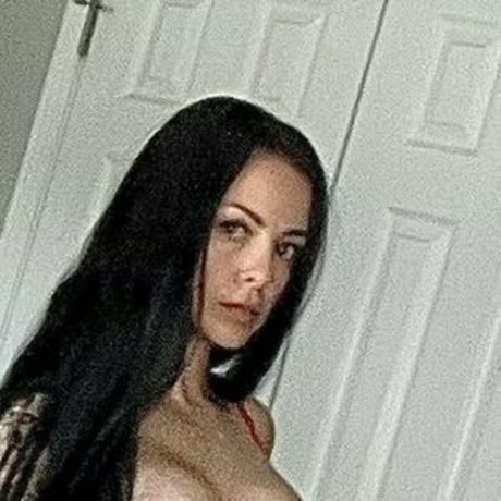 Jade Banx top profile image