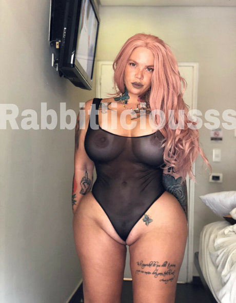 rabbitliciousss 無料のポルノスター 画像