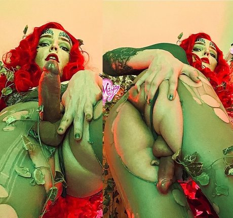 Lucia Maya 美しいポルノスター 写真