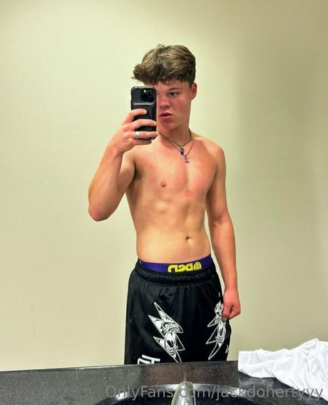 jackdohertyyy エロティックモデル 写真
