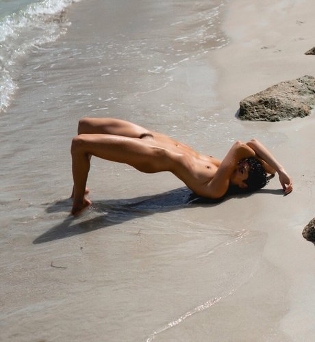 Clara Rene xxxスター 写真