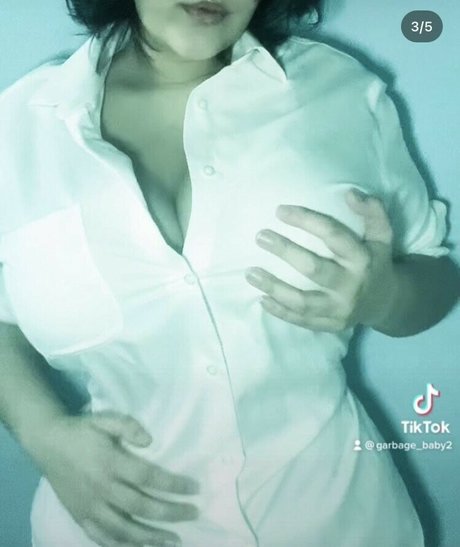 Fluffy babe666 完璧なスター 写真