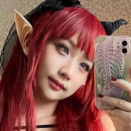 Charlottemalaew 完璧なポルノスター アーカイブ