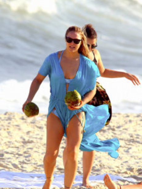 Ronda Rousey アートモデル 写真