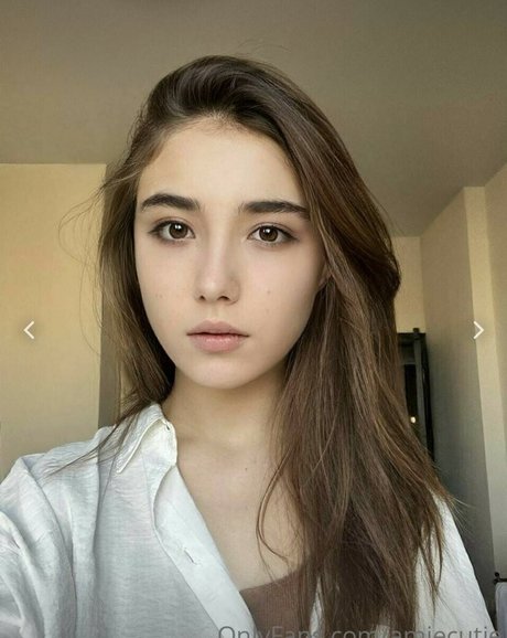 Lizzyhoney ポルノスター パーフェクト 写真