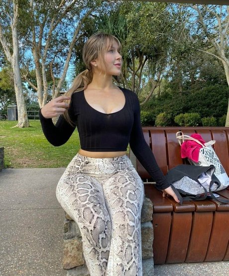 bootybyshel top profile image