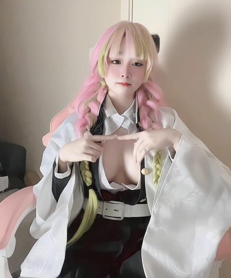 Gagiiixn ホットなポルノスター 画像