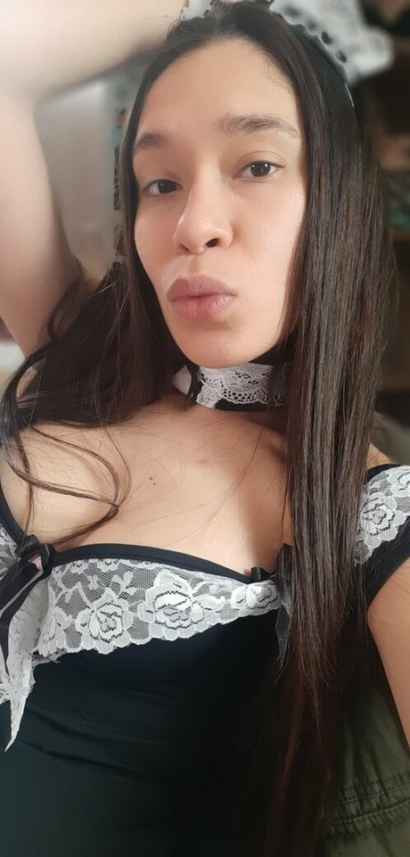 holy olla かわいいポルノスター 写真