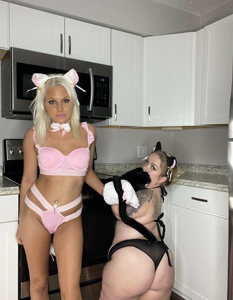 officialkylie ポルノスター 美しい 写真