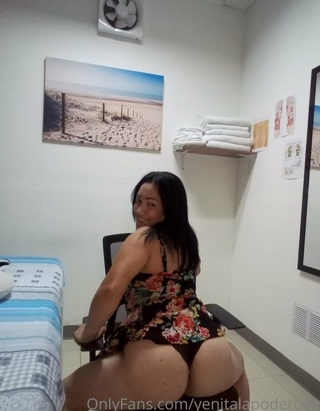 yenitalapoderosa 素敵なモデル 写真