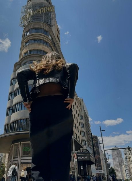 alonesuarez アダルトモデル 写真