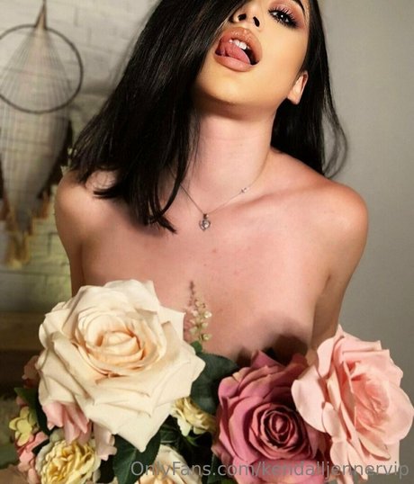 kendalljennervip 可愛い女優 写真
