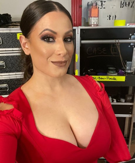 AEW Dasha Kuret ポルノモデル ギャラリー