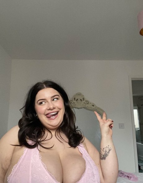 alissbonyt ヌード女優 画像
