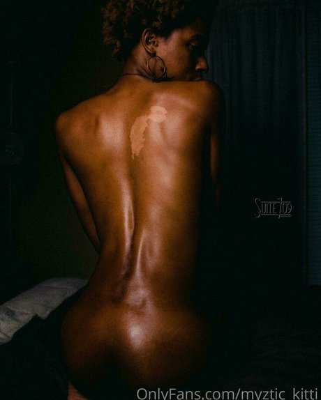 xsexy sadiex 最高のモデル 写真