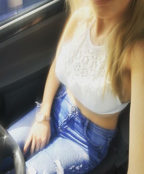 Kalina Balimezova 美しいスター 写真