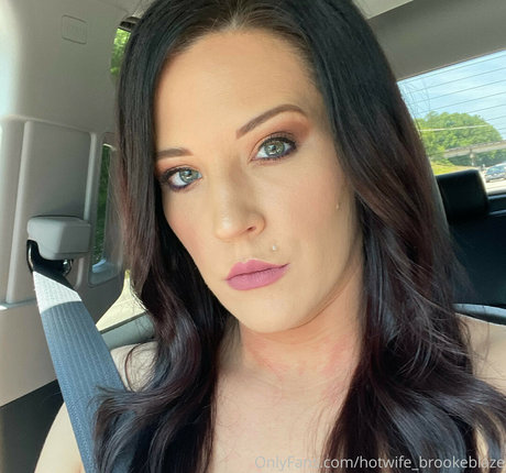 hotwife brookeblaze 最高のスター ギャラリー