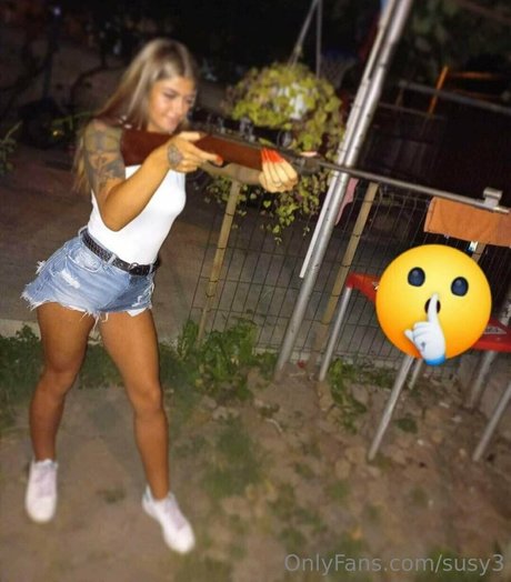 susy3 profile image