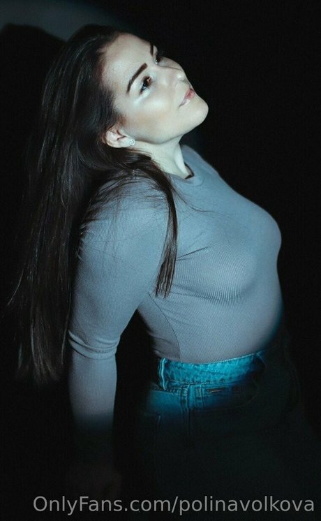 polinavolkova 無料のスター 写真