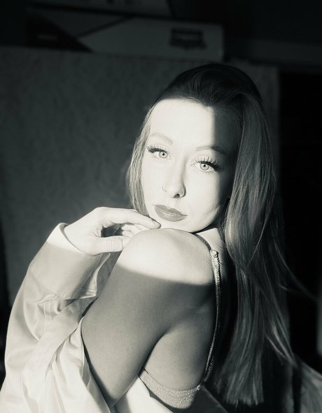 脱衣OnlyFans 無料セックス 画像