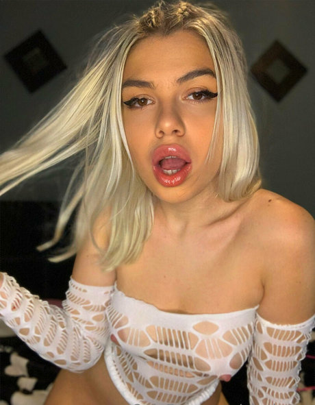 elsakroes スターセックス 写真