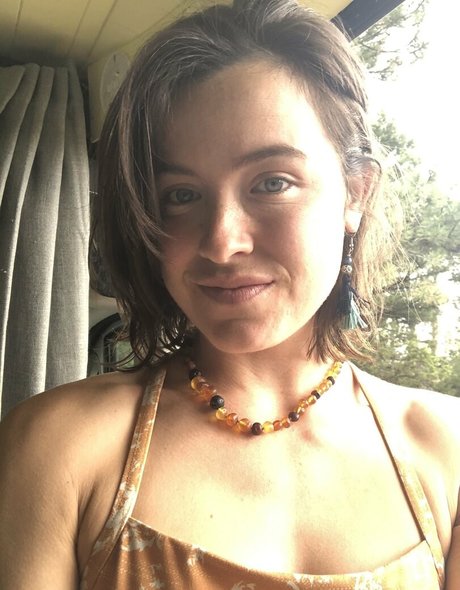 naomiwildman3 無料モデル 写真