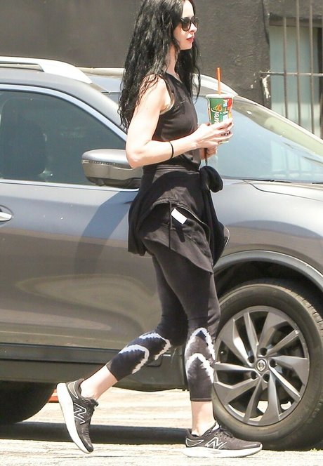 Krysten Ritter アダルトモデル 画像