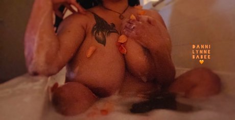 lovedannilynnee 素敵なポルノスター 写真
