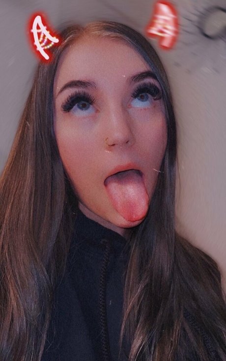 babysaraxoxo 独占女優 写真