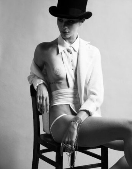 Emma Appleton HD女優 写真