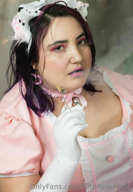 lilithheartvore 裸のポルノスター 写真