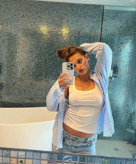 Taya Brooks 素敵なポルノスター 写真