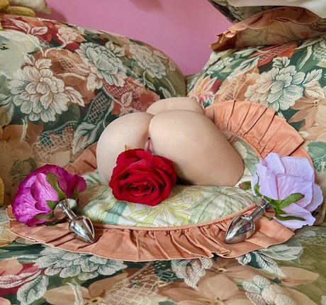 tall doll ヌードモデル 写真